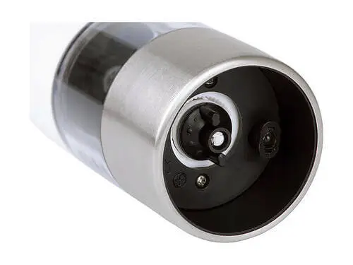 Cosmopolitan Electric Salt/Pepper Mill 21cm White Gift Boxed - Image 3