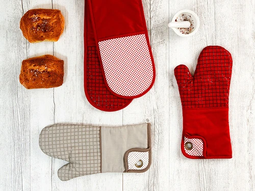 Epicurious Oven Mitt - Image 2